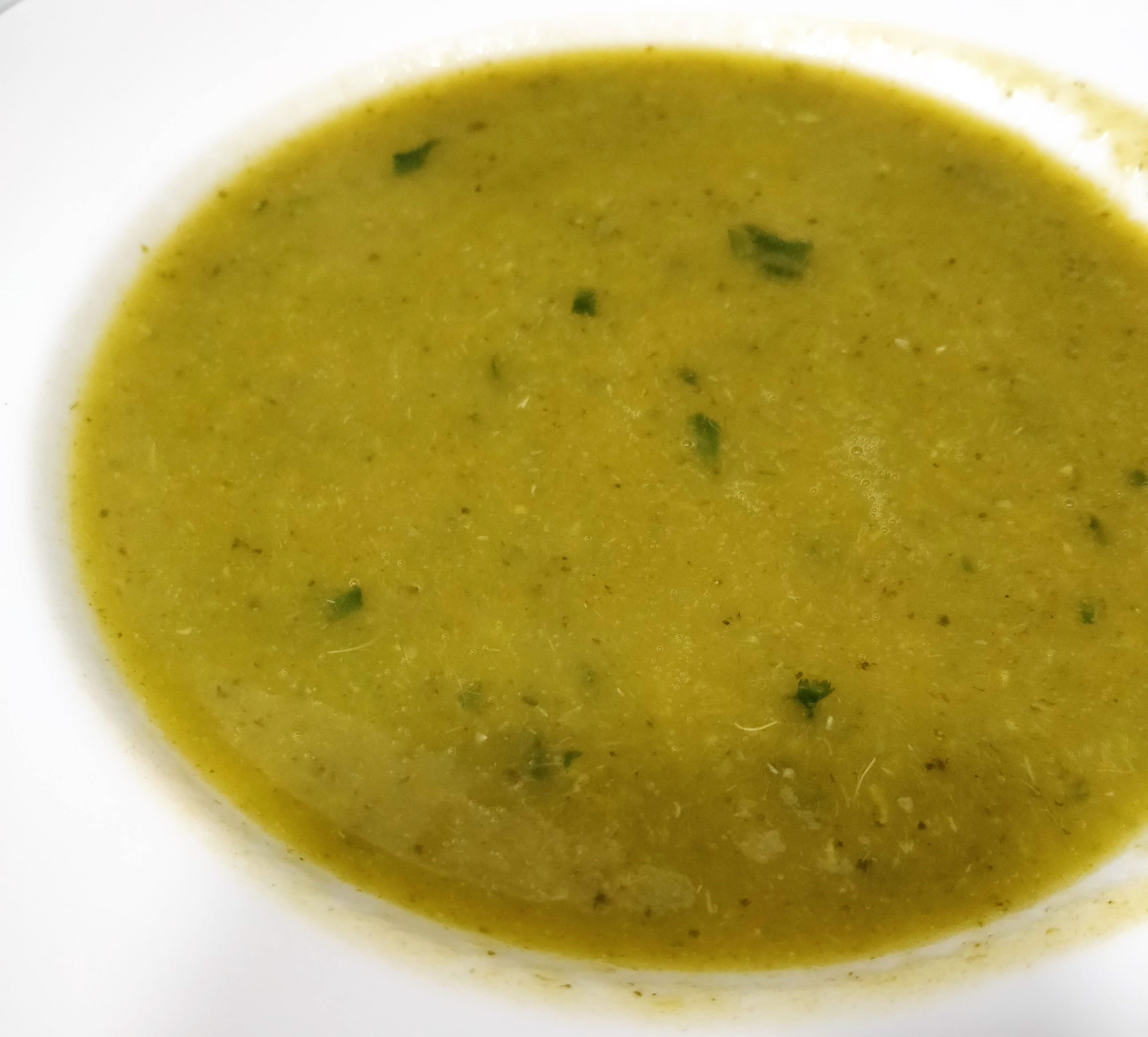 sopa de abóbora e coentros