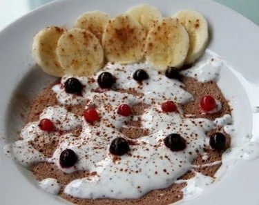 papas de aveia com frutos vermelhos