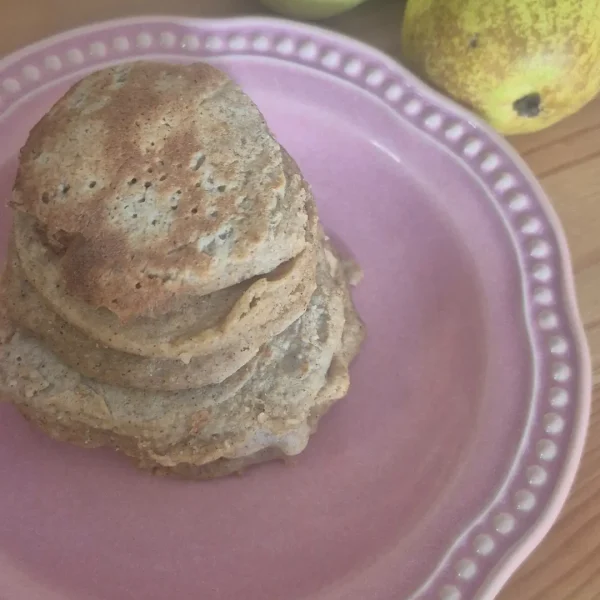 Oferecer castanhas ao bebéf