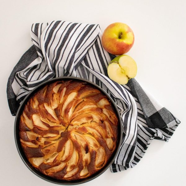 lina-volkmann-qZrv8I6jmSM-unsplash